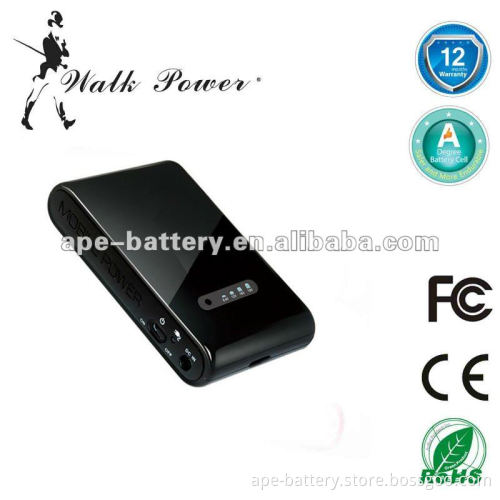 High capacity 8800mAh external portable battery powered outlet for digital device